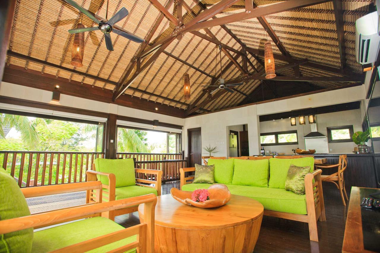 Kudat Riviera Exclusive Beach Villas Exterior foto