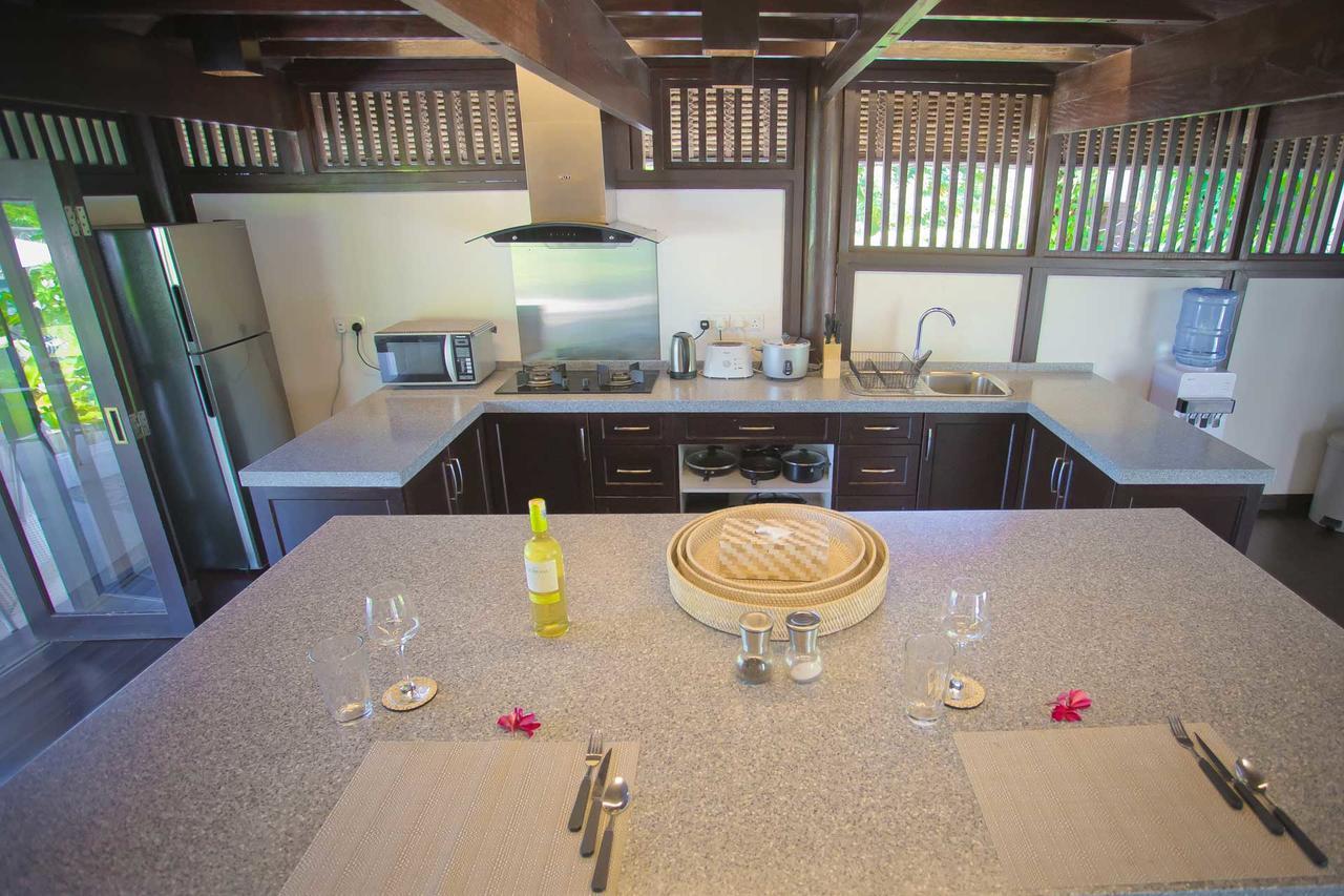 Kudat Riviera Exclusive Beach Villas Exterior foto